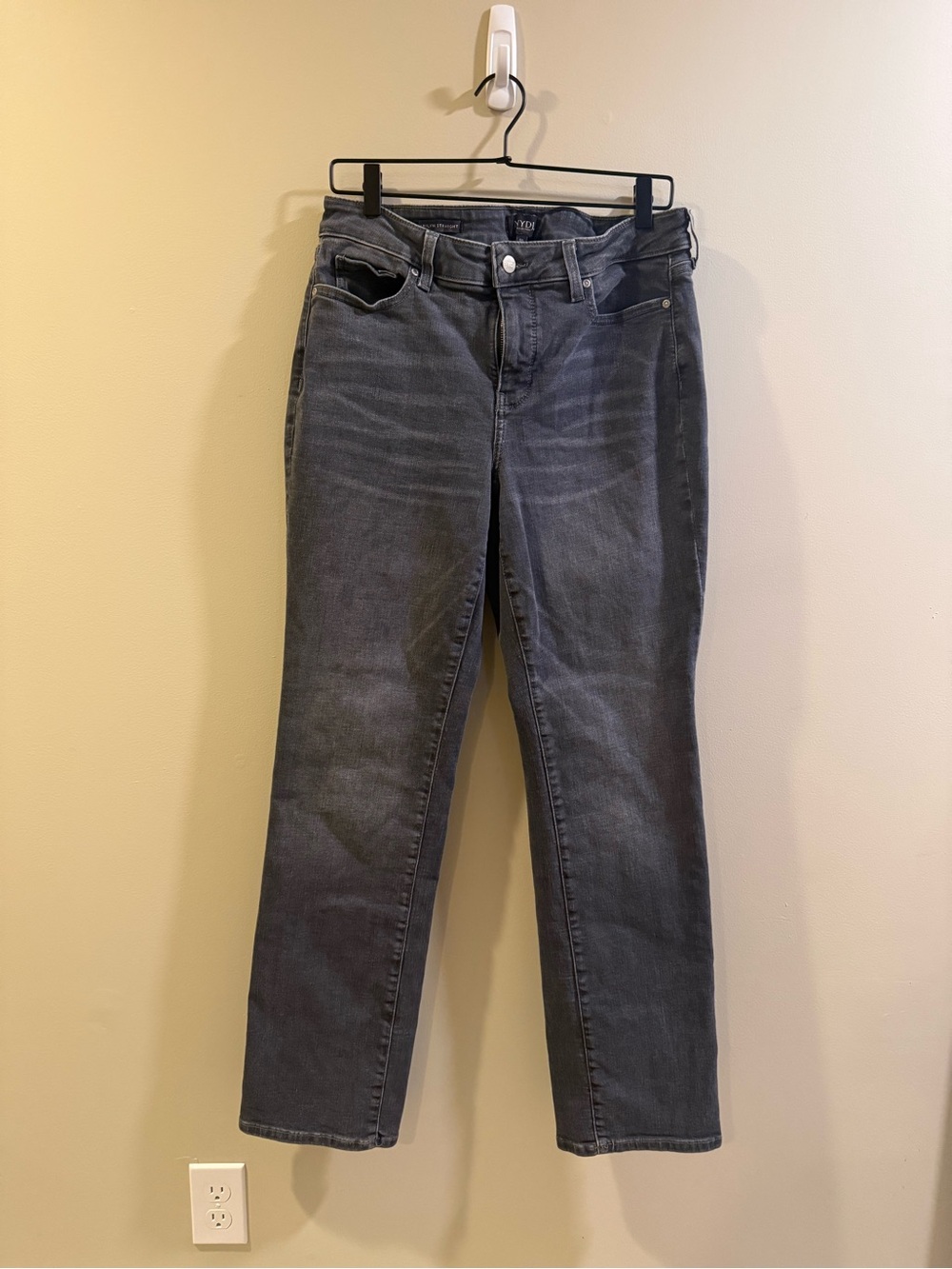 NYDJ Women's Straight-Leg Gray Jeans - Marilyn Straight